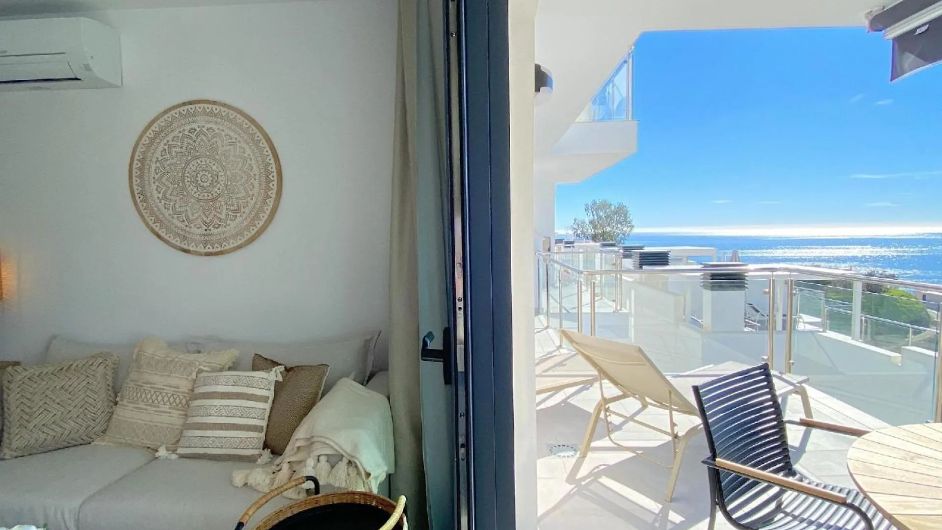 Appartement Ferienwohnung Fuer 4 Personen Ca 90 Qm In Nerja, Andalusien Costa Del Sol